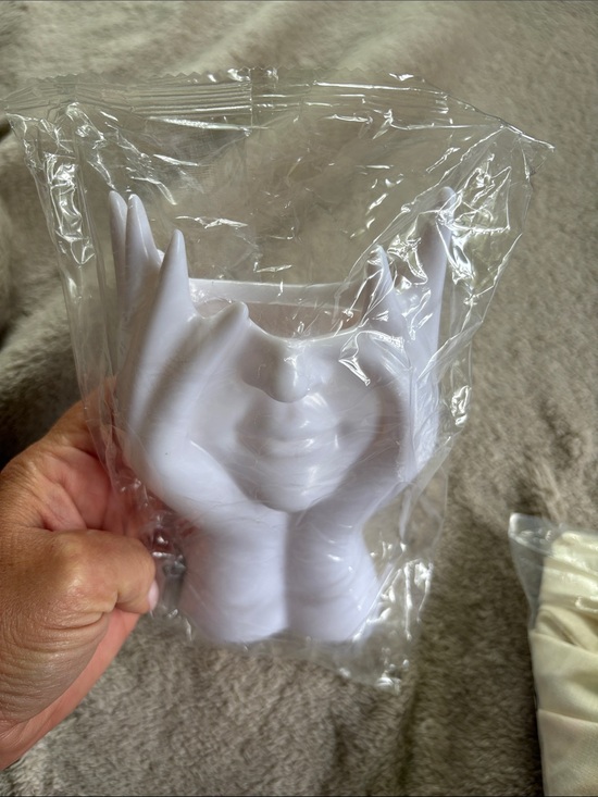 None Other - White heavy plastic Face Brush Holder for Makeup Brushes